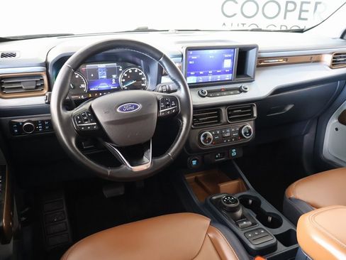 Used 2024 Ford Maverick Lariat image 2