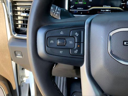 Used 2023 GMC Sierra 1500 Denali w/ Denali Reserve Package image 22