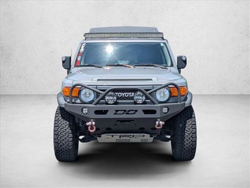 Used 2013 Toyota FJ Cruiser 4WD w/ Trail Teams Special Edition image 2
