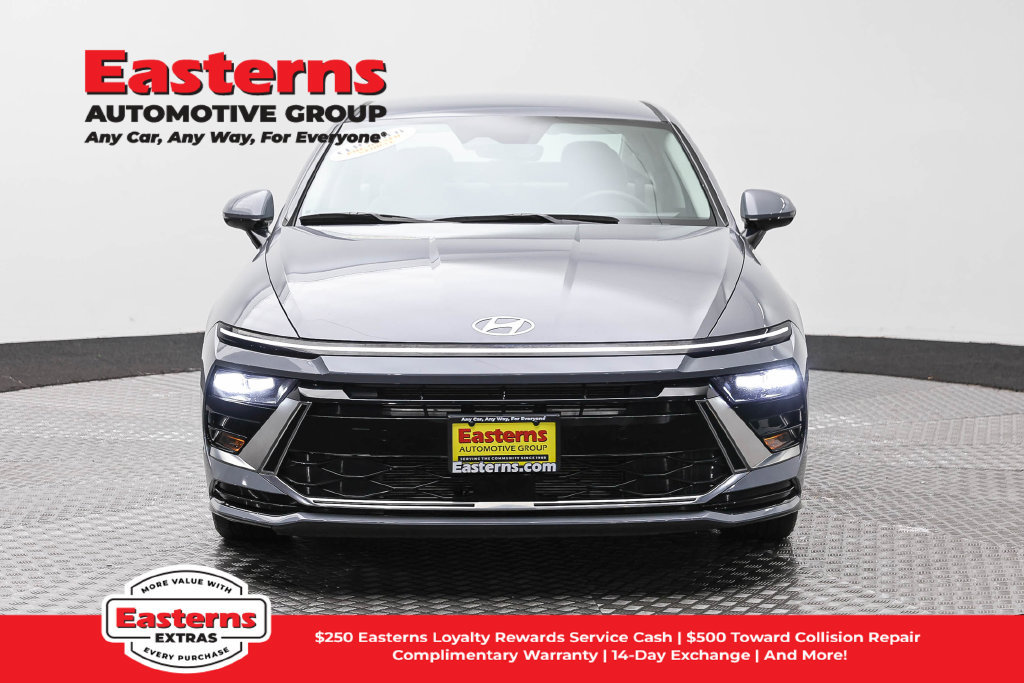 Used 2024 Hyundai Sonata SEL AWD/4WD image 3
