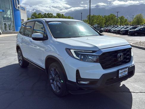 Certified 2023 Honda Passport EX-L image 5
