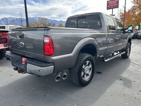 Used 2012 Ford F350 Lariat w/ Lariat Interior Pkg image 4