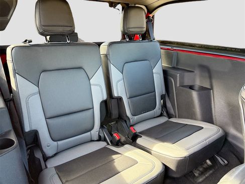 Used 2023 Ford Bronco Outer Banks image 24