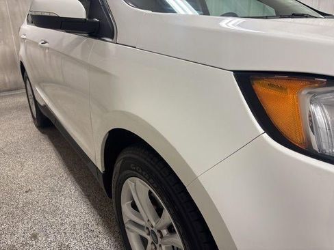Used 2020 Ford Edge SEL w/ Convenience Package image 9