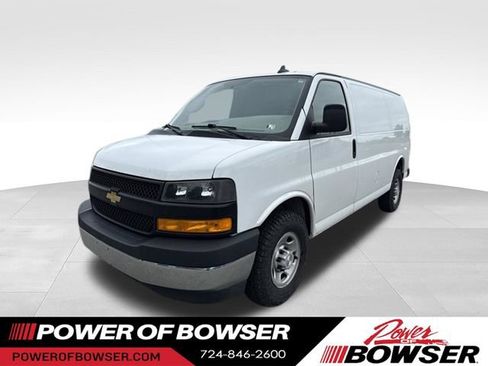 Used 2022 Chevrolet Express 2500 w/ Driver Convenience Package RWD image 1