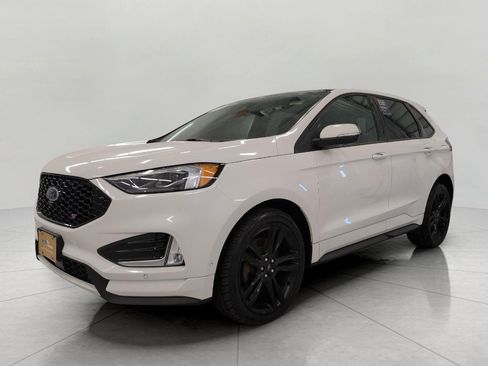 Used 2024 Ford Edge ST w/ Equipment Group 401A AWD/4WD image 12
