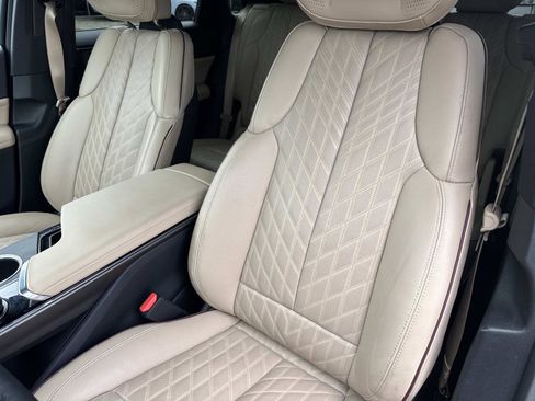 New 2025 Cadillac Lyriq Luxury image 22