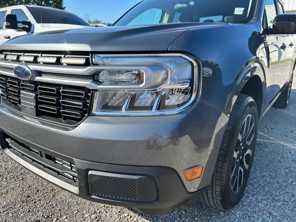 Used 2024 Ford Maverick Lariat w/ 4K Tow Package AWD/4WD image 6