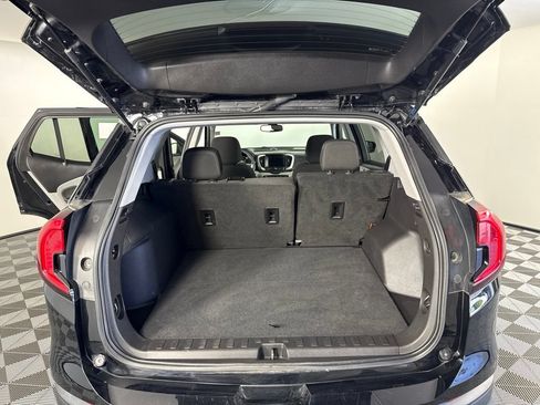 Used 2022 GMC Terrain SLE AWD/4WD image 28