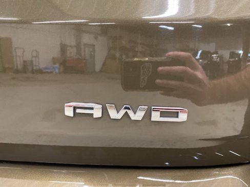 Used 2024 GMC Terrain Denali w/ Denali Premium Package image 28