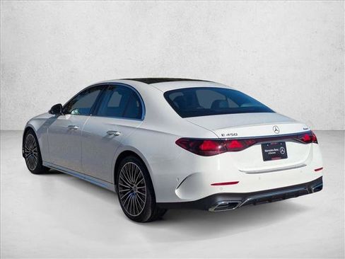 New 2026 Mercedes-Benz E 450 4MATIC Sedan image 9