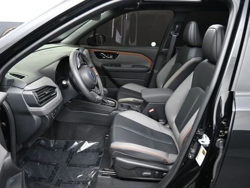 Used 2025 Subaru Forester Sport image 18