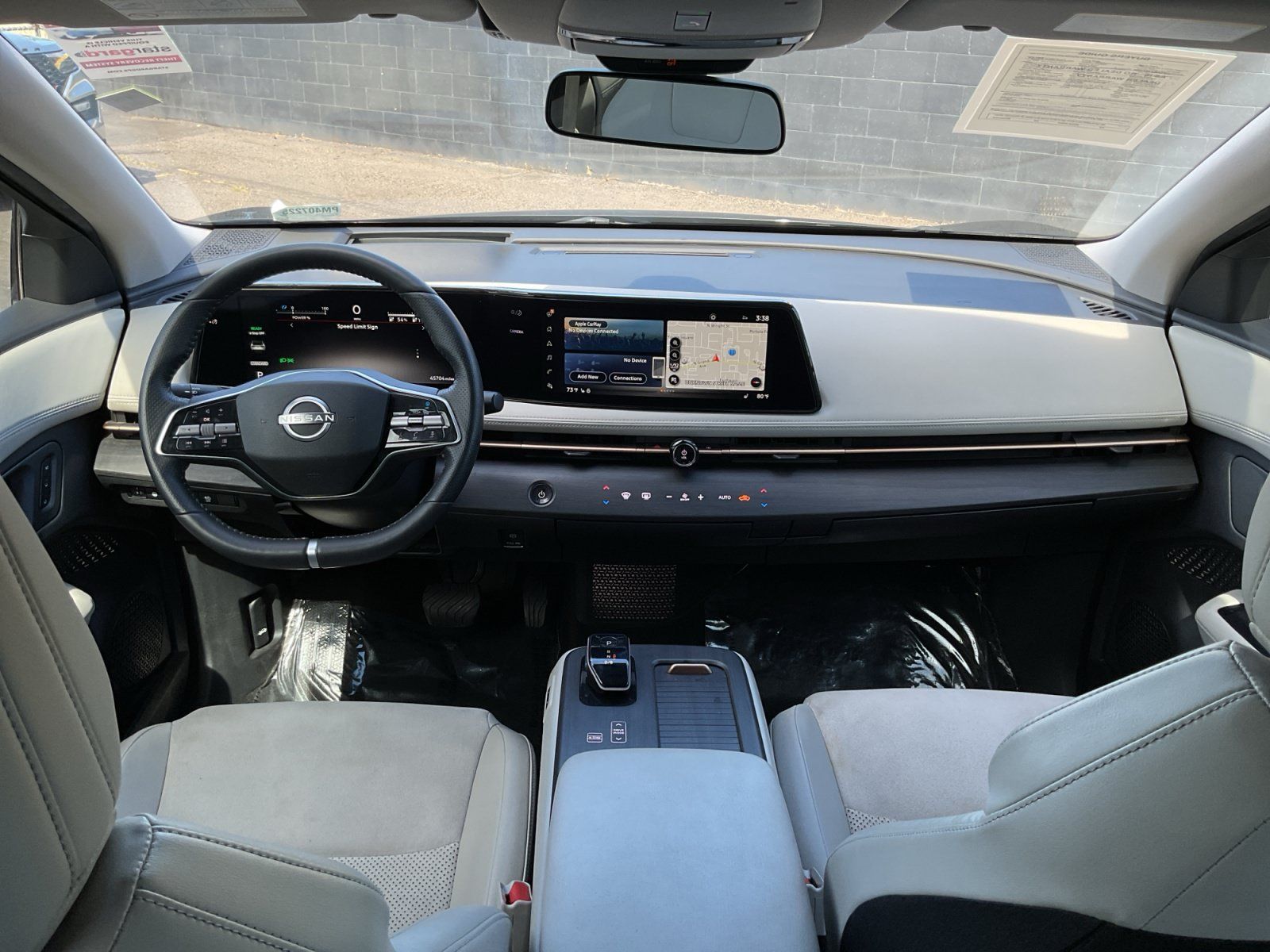 Used 2023 Nissan Ariya FWD image 17