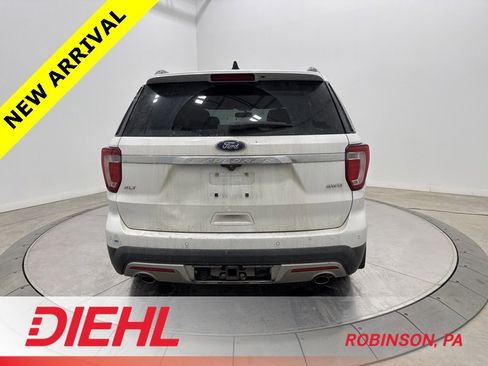 Used 2017 Ford Explorer XLT w/ Equipment Group 201A image 6
