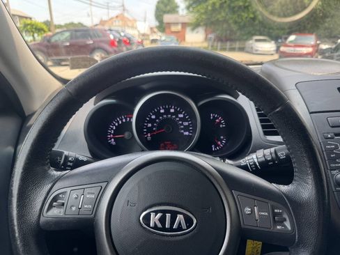 Used 2012 Kia Soul + FWD image 27