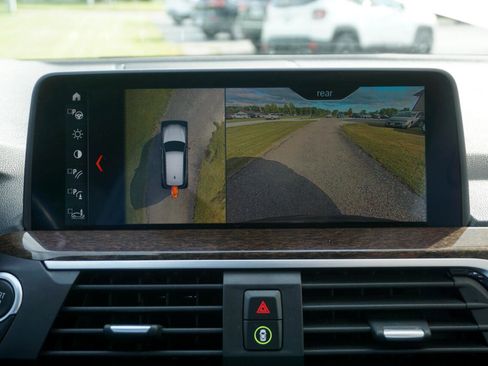 Used 2019 BMW X3 xDrive30i w/ Premium Package image 12