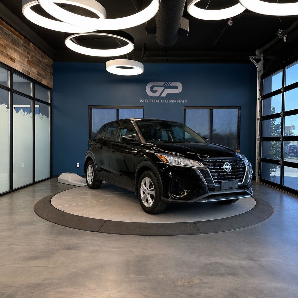 Used 2024 Nissan Kicks S FWD image 1