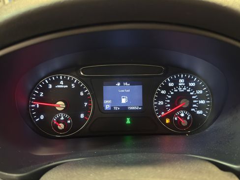 Used 2020 Kia Sorento LX AWD/4WD image 18