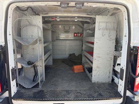 Used 2022 Ford Transit 250 Low Roof AWD image 6