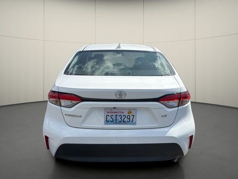 Used 2025 Toyota Corolla LE FWD image 6