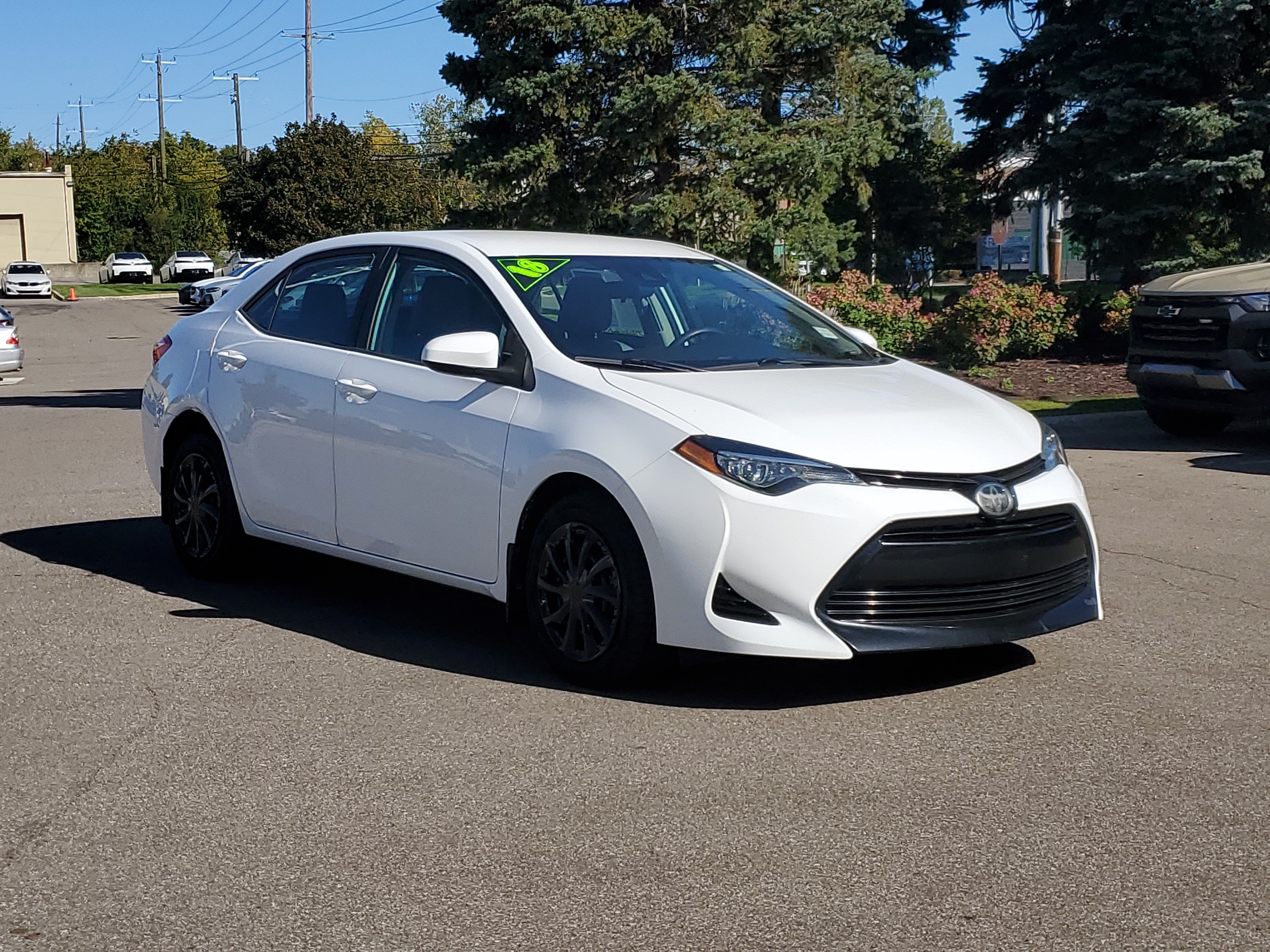 Used 2018 Toyota Corolla LE FWD image 7