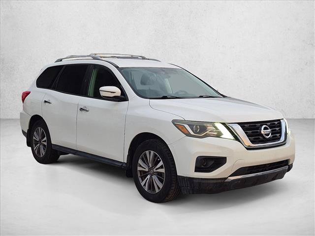 Used 2017 Nissan Pathfinder S FWD image 3