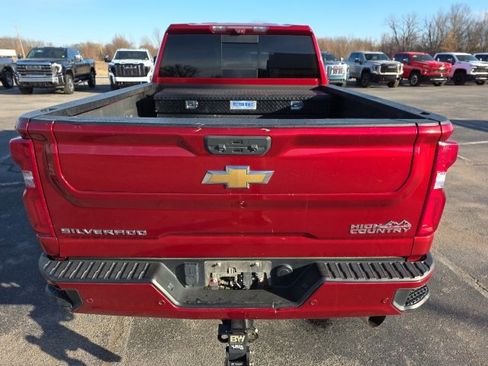 Used 2022 Chevrolet Silverado 3500 High Country image 3