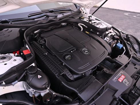Used 2015 Mercedes-Benz E 350 Luxury image 39