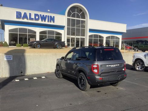 New 2025 Ford Bronco Sport Outer Banks w/ Outer Banks Tech Package+ image 5