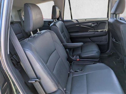 Used 2020 Honda Pilot Elite image 24