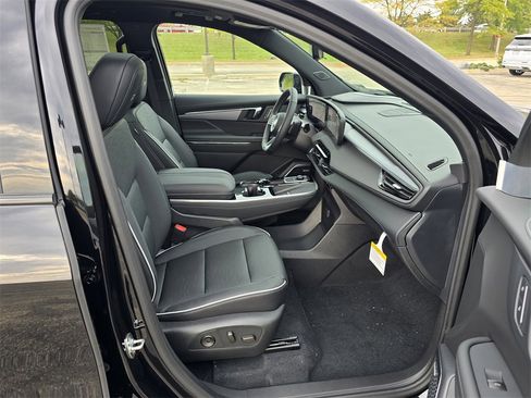 New 2026 Buick Enclave Sport Touring w/ Power Package image 33