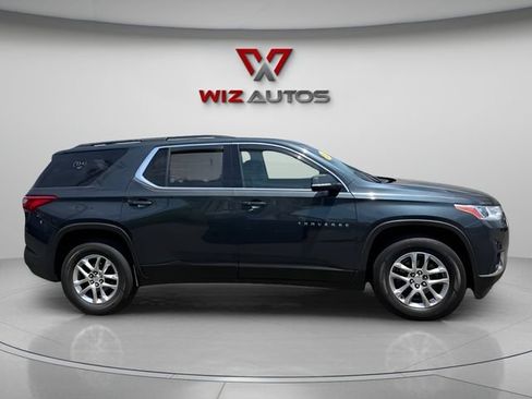 Used 2021 Chevrolet Traverse LT AWD/4WD image 6