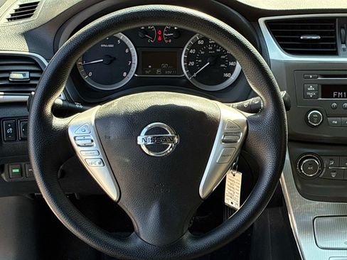 Used 2014 Nissan Sentra SR w/ Electronics Package FWD image 17