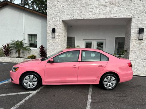 Used 2012 Volkswagen Jetta SE image 2