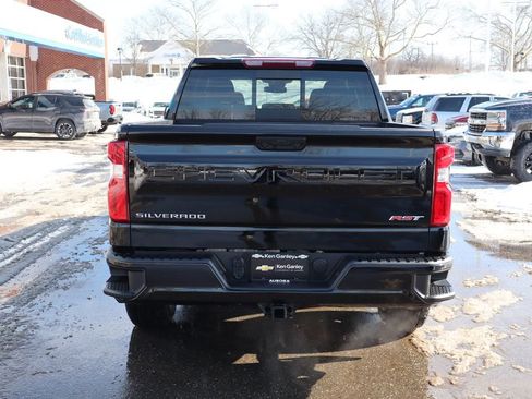 Used 2024 Chevrolet Silverado 1500 RST image 30