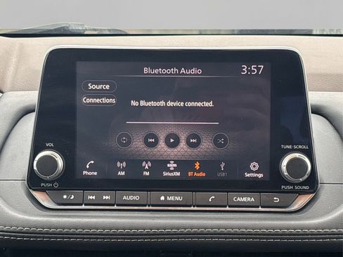 Used 2021 Nissan Rogue SV w/ Premium Package image 20