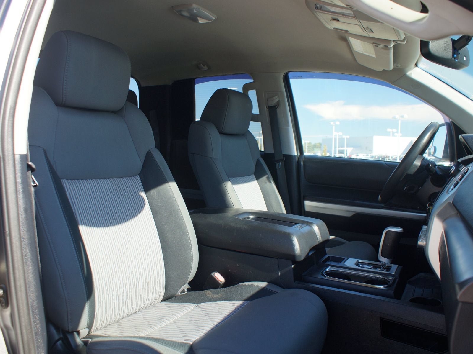Used 2014 Toyota Tundra SR5 w/ SR5 Upgrade Package RWD image 22