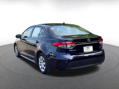 Used 2025 Toyota Corolla LE FWD image 11