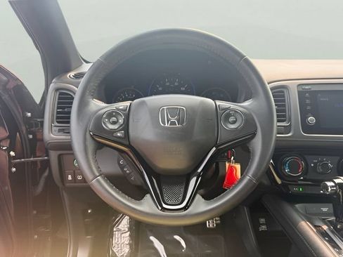 Used 2019 Honda HR-V Sport image 13
