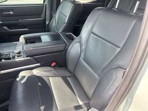 Used 2024 Toyota Tundra Platinum AWD/4WD image 25