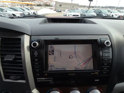 Used 2010 Toyota Tundra Limited image 22