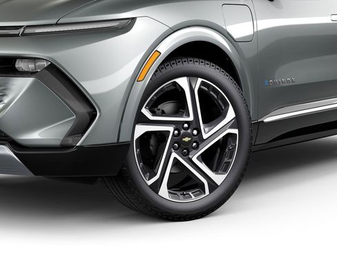 New 2026 Chevrolet Equinox EV LT image 29