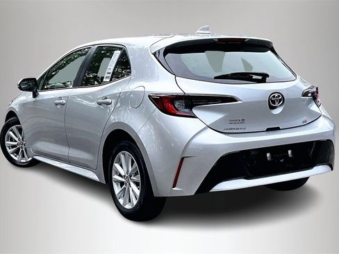 Used 2023 Toyota Corolla SE image 4