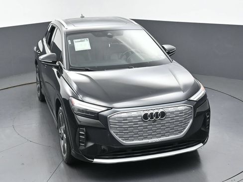 Used 2022 Audi Q4 e-tron Premium Plus w/ Premium Plus AWD/4WD image 49