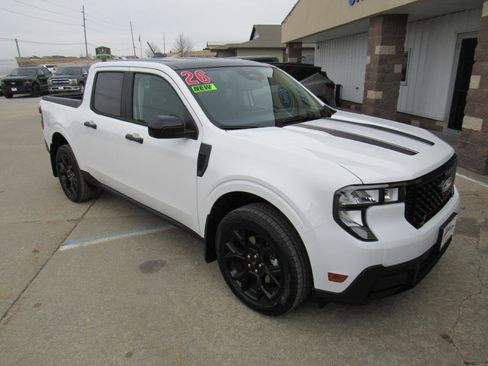 New 2026 Ford Maverick XLT w/ Equipment Group 301A AWD/4WD image 5