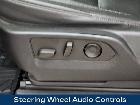 Used 2022 Chevrolet Silverado 1500 RST AWD/4WD image 18