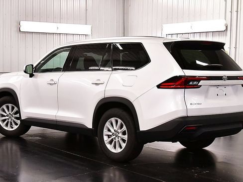 Used 2025 Toyota Grand Highlander AWD Hybrid image 5