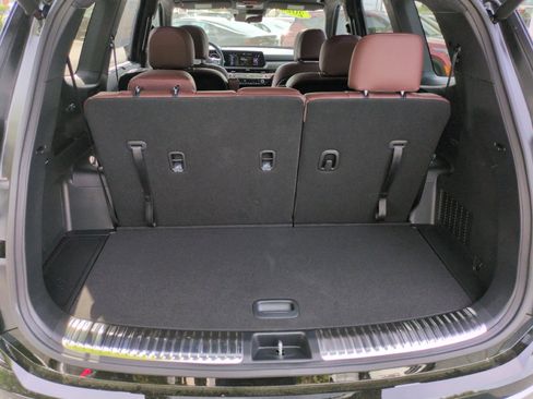 Used 2025 Kia Telluride SX Prestige image 41