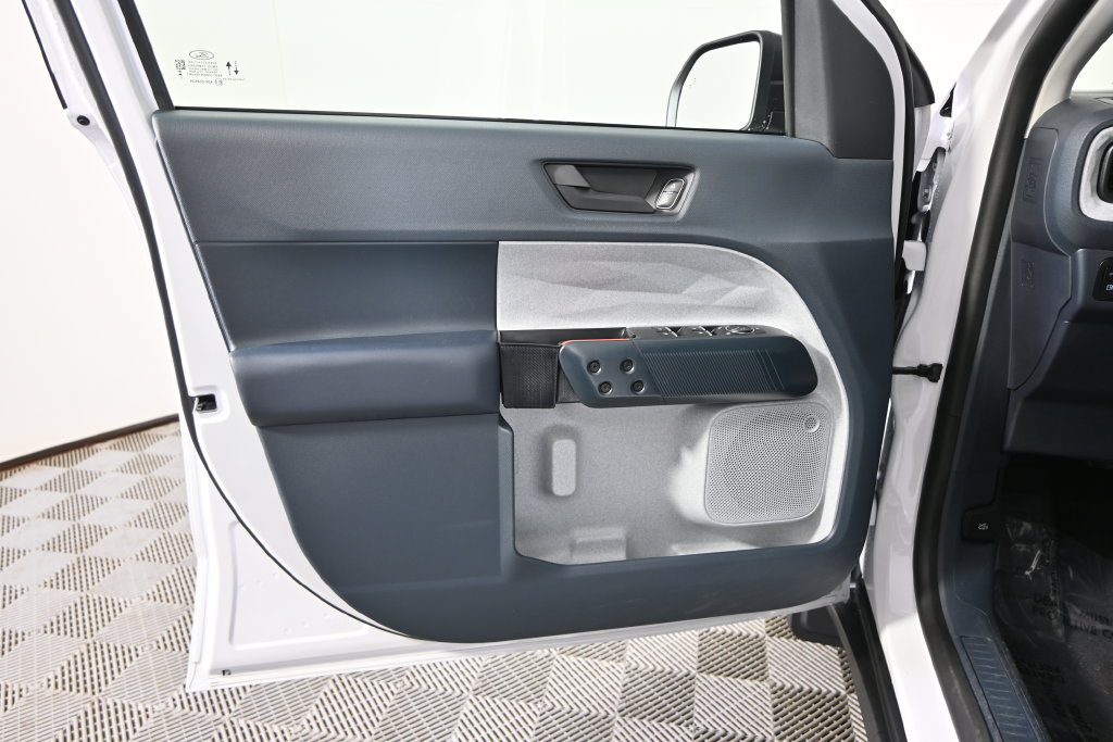 Used 2023 Ford Maverick XLT FWD image 18