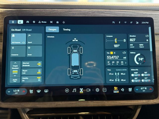 Used 2022 Rivian R1T Launch Edition AWD/4WD image 30